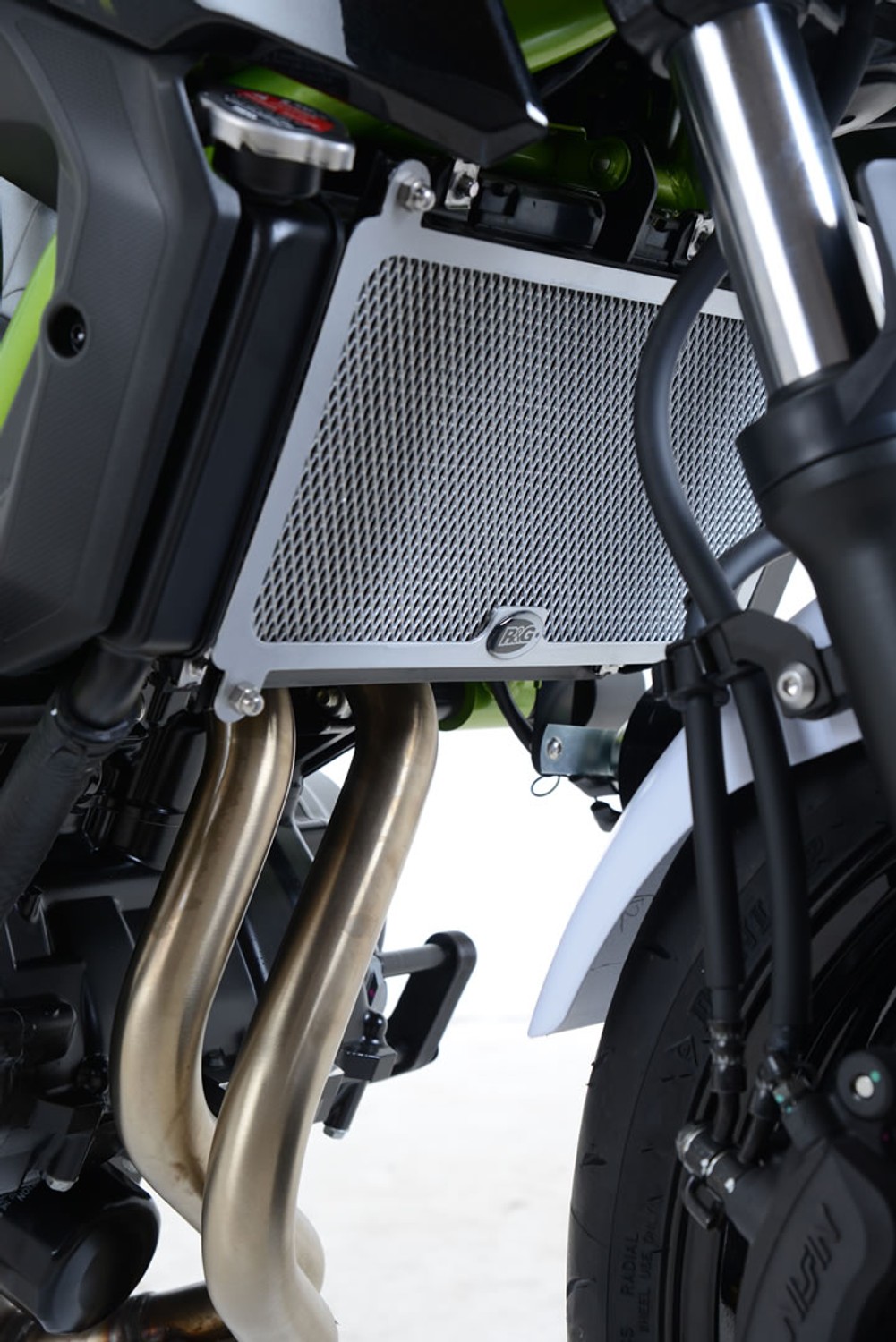 R&G Racing Radiator Guard for the kawasaki Z650RS '2022 / Z650/Ninja 650 '17-'22 R&G Racing Radiator Guard for the kawasaki Z650RS '2022 / Z650/Ninja 650 '17-'22